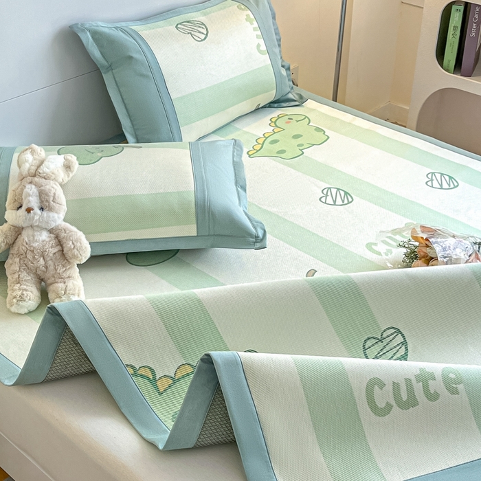 91家纺网 家纺一手货源 找家纺 阿亮家居 2025新款印花冰藤席凉席 小恐龙