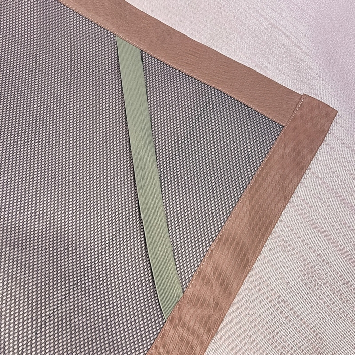 91家纺网 家纺一手货源 找家纺 阿亮家居 2025新款凉席冰丝席三明治宽包边刺绣款粗冰丝凉席 流星雨-粉