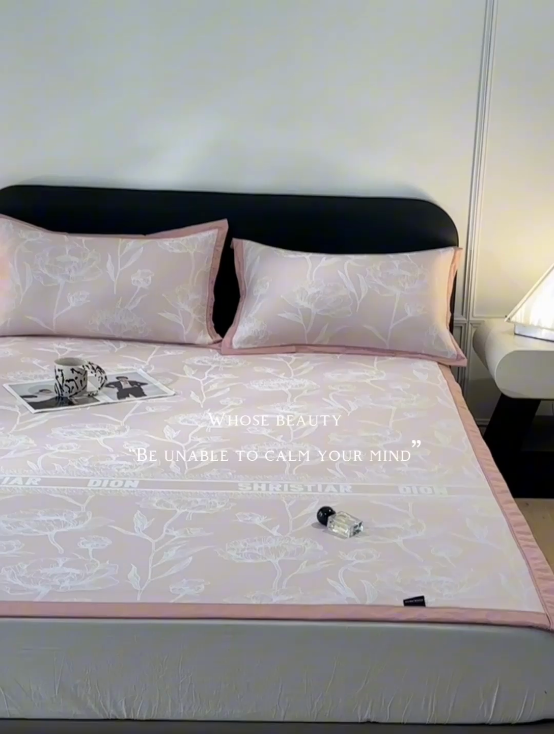 91家纺网 家纺一手货源 找家纺 慕尚家纺 2025春夏新款凉感冰丝提花凉席三件套 烟粉