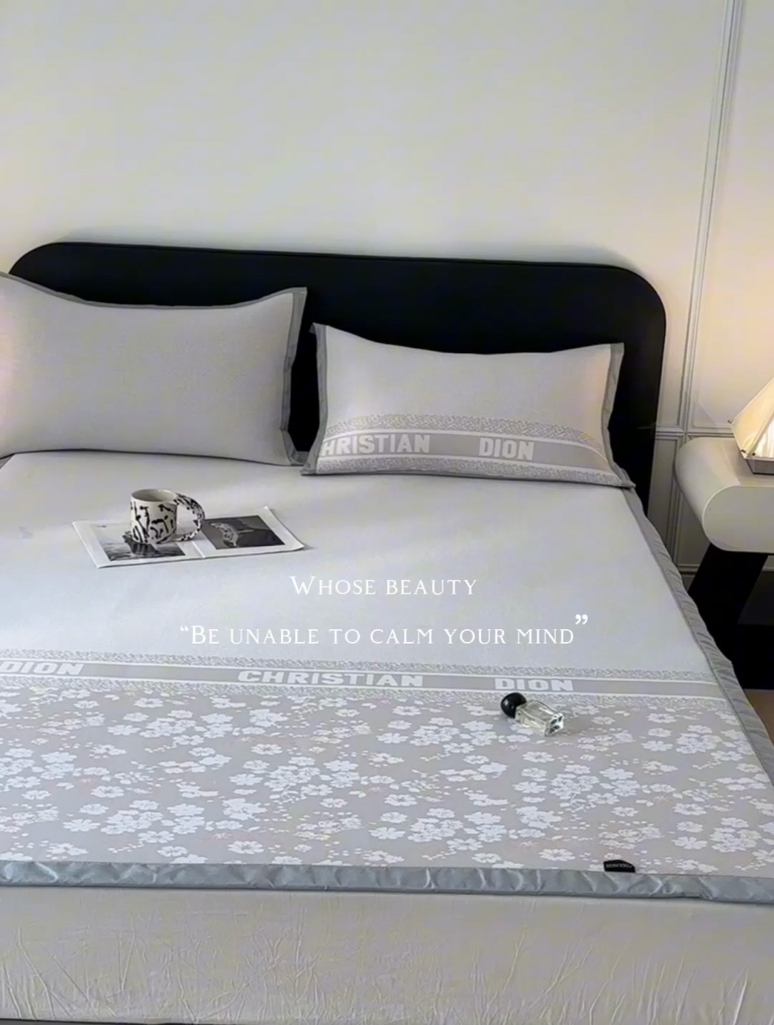 91家纺网 家纺一手货源 找家纺 慕尚家纺 2025春夏新款凉感冰丝提花凉席三件套 花艺 灰红