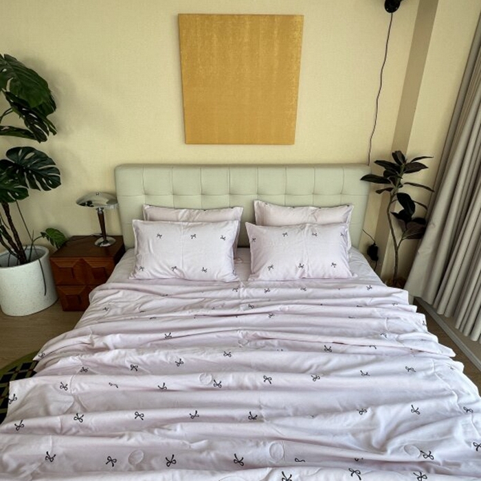 91家纺网 家纺一手货源 找家纺 棉生活家纺 2025新款ins小清新水洗冰丝夏被四件套 蜜桃乌龙 粉