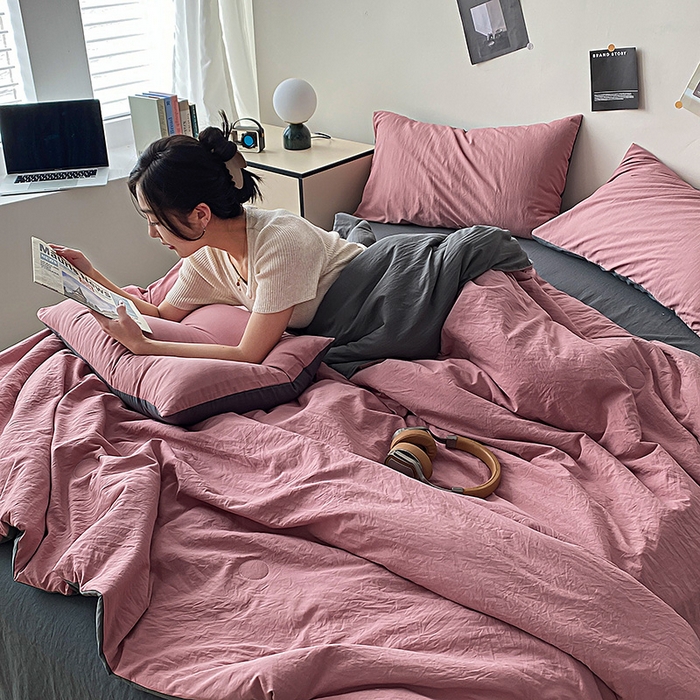 91家纺网 家纺一手货源 找家纺 益多眠 2026新款水洗棉夏被四件套 豆沙+深灰