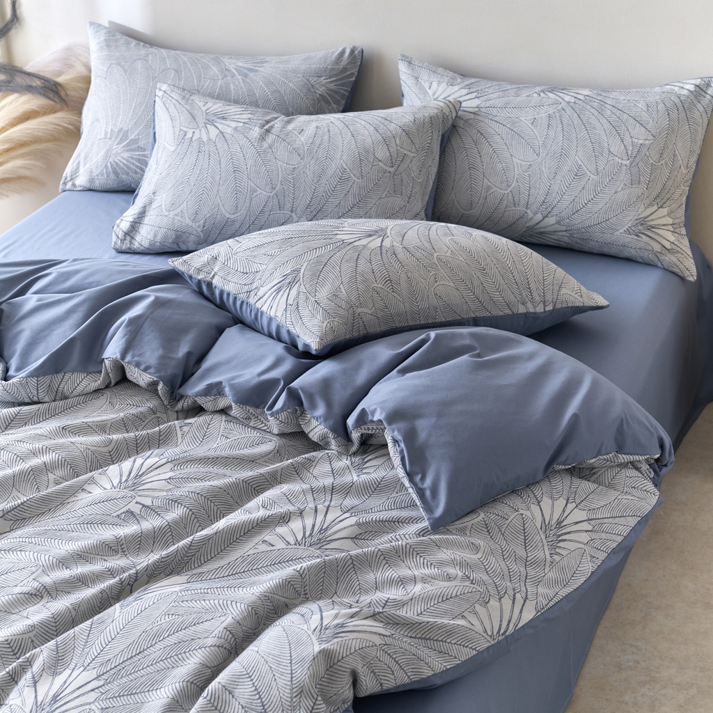 91家纺网 家纺一手货源 找家纺 金丝鸟2025新款全棉纯棉三层纱提花四件套 耶鲁斯蓝