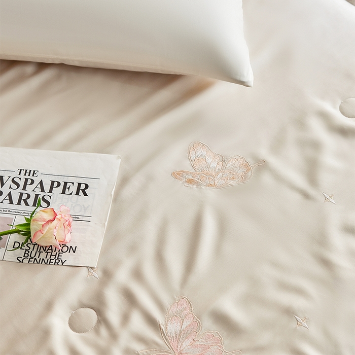 91家纺网 家纺一手货源 找家纺 （总）纪梵茜 2025新款莱赛尔天丝夏被四件套55大豆夏凉被