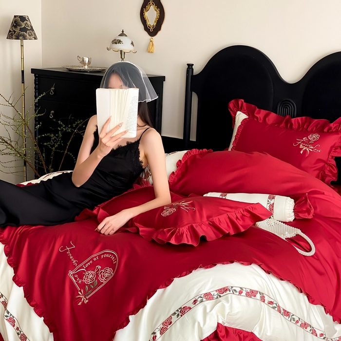 91家纺网 家纺一手货源 找家纺 MIU缪家居 2025新款100支全棉四件套-洛丽塔 洛丽塔-红