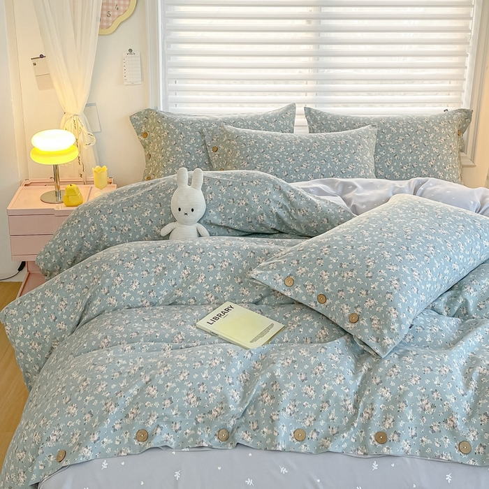 91家纺网 家纺一手货源 找家纺 星窝家纺 2025新款纽扣款水洗棉印花四件套 芊朵