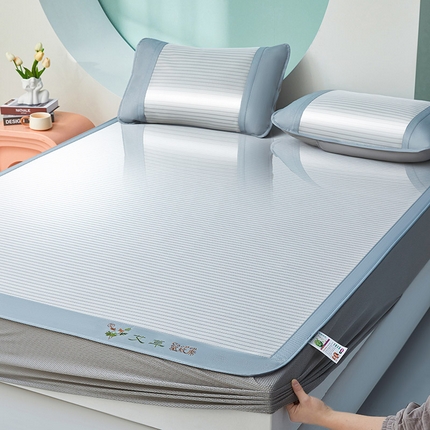 阿亮家居 2025新款凉席三明治刺绣可水洗碳光冰丝席宽包边艾香系列 艾香冰丝床笠条纹-绅士灰