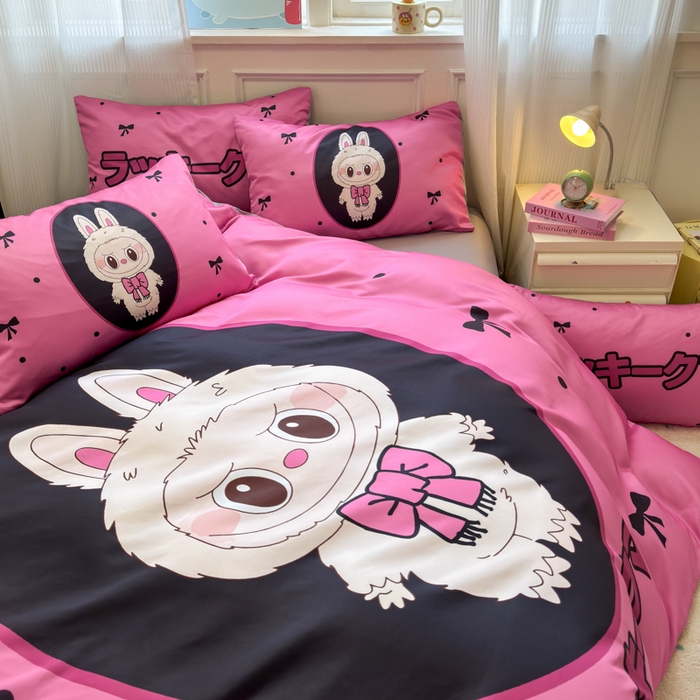 91家纺网 家纺一手货源 找家纺 摩卡（乐趣） 2025新款水洗真丝数码印花卡通兔系列四件套 兔小懒