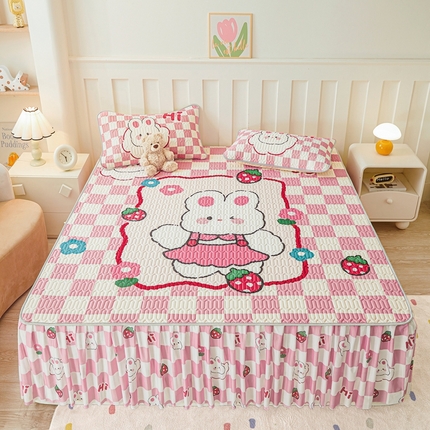 91家纺网 家纺一手货源 找家纺 （总）希廷顿 2025新款大版印花乳胶凉席床裙款三件套