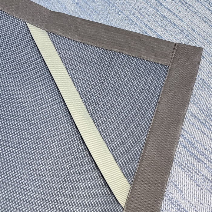 91家纺网 家纺一手货源 找家纺 阿亮家居 2025新款凉席冰丝席三明治宽包边刺绣款粗冰丝凉席 流星雨-紫灰