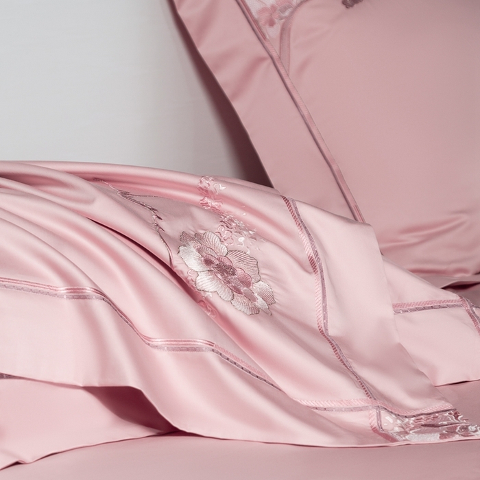 91家纺网 家纺一手货源 找家纺 （总）高大尚婚庆馆 2025新款长绒棉高端绣花四件套-罗曼蒂