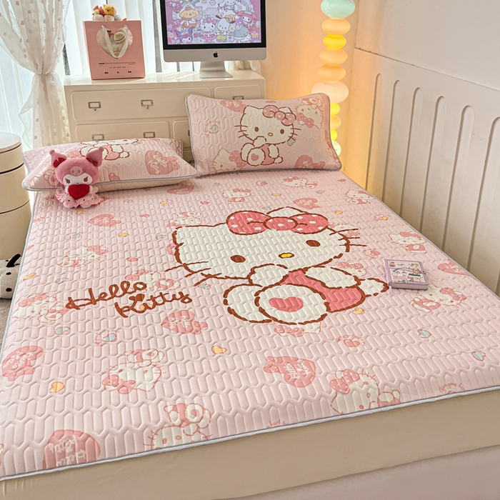 91家纺网 家纺一手货源 找家纺 金爱家 2025新款三丽鸥乳胶凉席大版床笠款 床笠款凉席-爱心kt