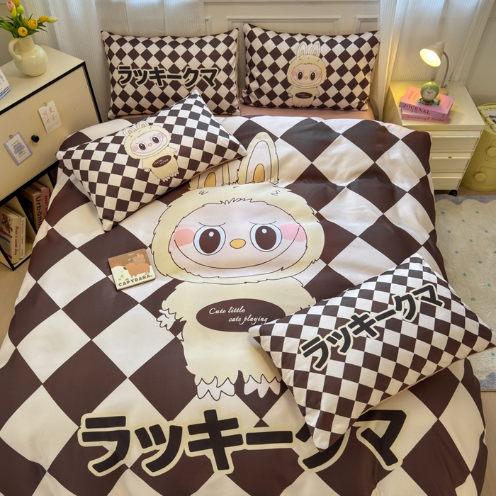 91家纺网 家纺一手货源 找家纺 摩卡（乐趣） 2025新款水洗真丝数码印花卡通兔系列四件套 菱形兔