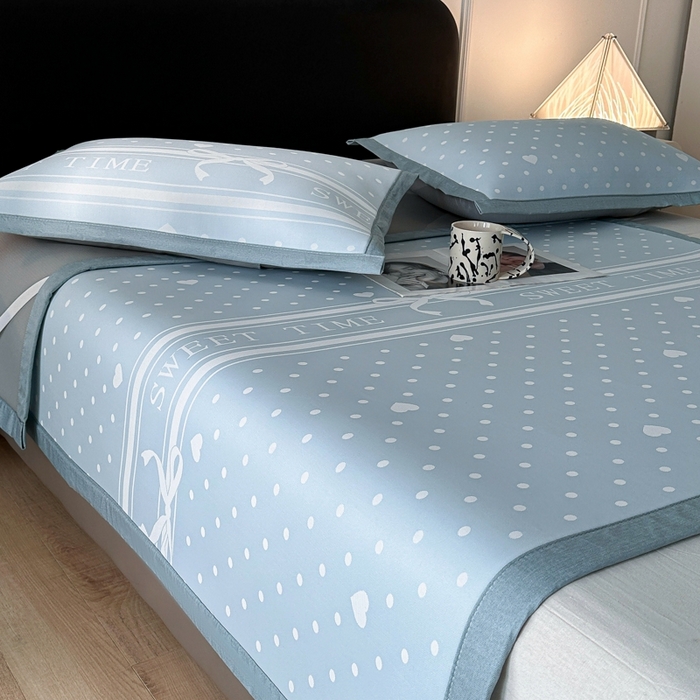 91家纺网 家纺一手货源 找家纺 慕尚家纺 2025春夏新款凉感冰丝提花凉席三件套 爱心圆点