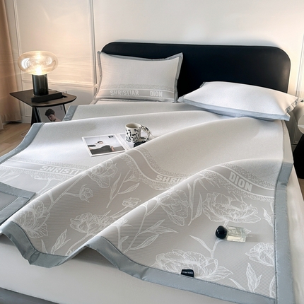 91家纺网 家纺一手货源 找家纺 （总）慕尚家纺 2025春夏新款凉感冰丝提花凉席三件套