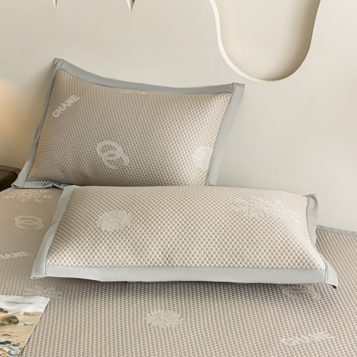 91家纺网 家纺一手货源 找家纺 阿亮家居 2025新款凉席凉豆豆软席床席款 香迪奥-玉石咖