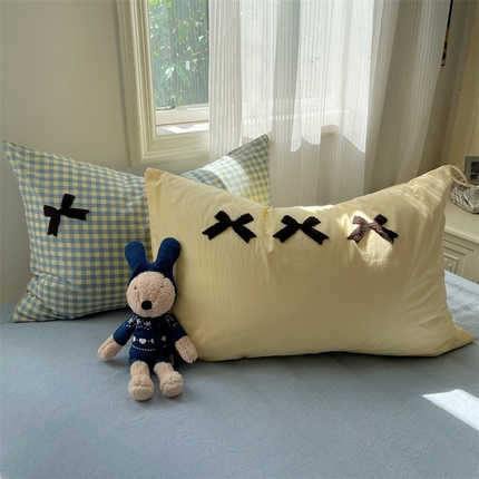 91家纺网 家纺一手货源 找家纺 （总）北欧良品 2025新款A类色织水洗棉毛巾绣蝴蝶结少女系列单枕套