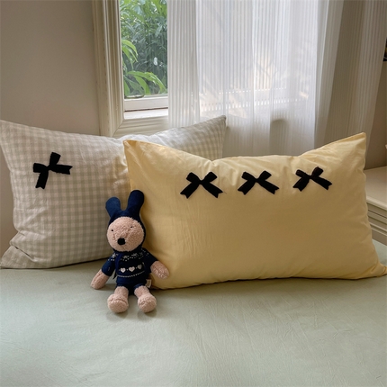 91家纺网 家纺一手货源 找家纺 （总）北欧良品 2025新款A类色织水洗棉毛巾绣蝴蝶结少女系列单枕套