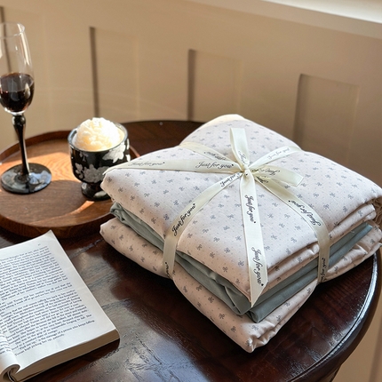 吉象双层纱叠拍四件套 蝶花坊米