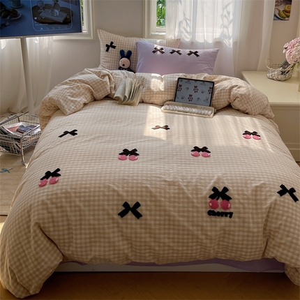 北欧良品 2025新款A类色织水洗棉毛巾绣蝴蝶结少女系列单被套 蝴蝶结-奶油格米+紫紫
