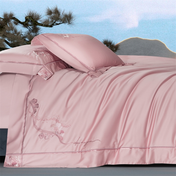 91家纺网 家纺一手货源 找家纺 高大尚婚庆馆 2025新款长绒棉高端绣花四件套-罗曼蒂 罗曼蒂落樱粉