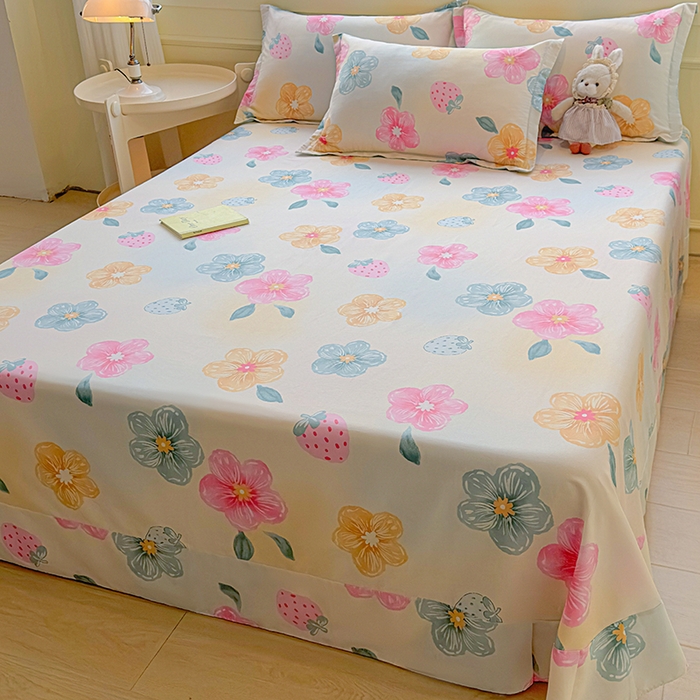 91家纺网 家纺一手货源 找家纺 拾物记 2025新款A类无荧光全喷气全棉12868单床单 茉莉草莓