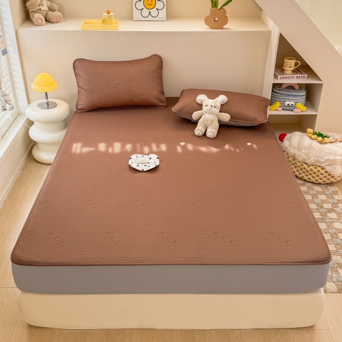 91家纺网 家纺一手货源 找家纺 阿亮家居 2025新款凉席凉豆豆单包边可水席单凉席三件套冰豆豆席 小米粒气质咖床笠款