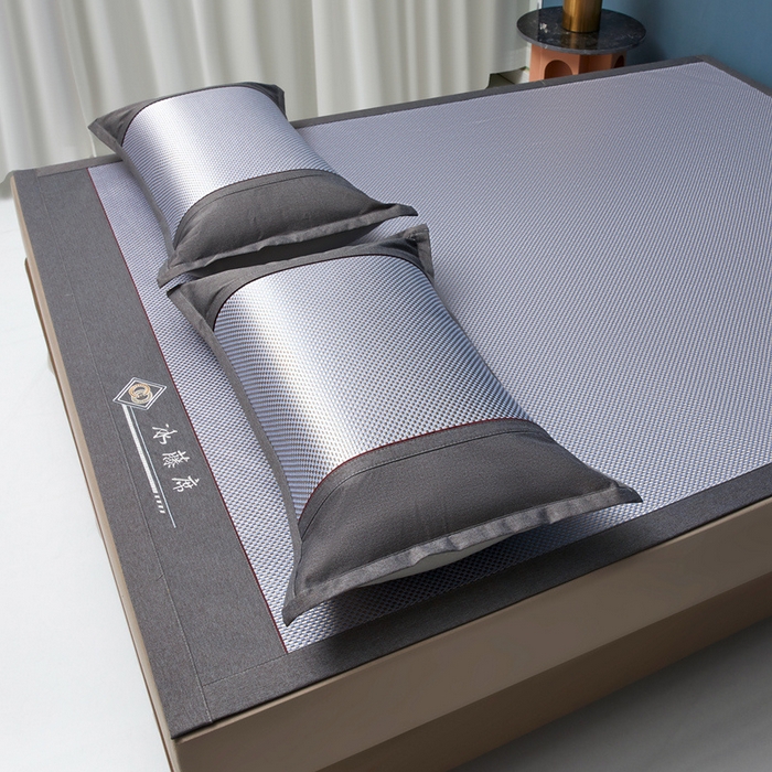 91家纺网 家纺一手货源 找家纺 琪琪阁 2026新款冰藤三明治凉席 星星-雾蓝