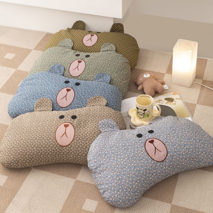 91家纺网 家纺一手货源 找家纺 露函家居 2025新款全棉刺绣款布朗熊荞麦枕枕头枕芯 布朗熊-浅蓝