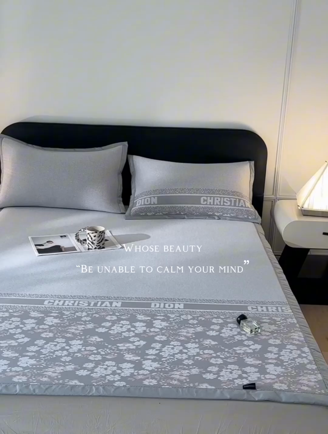 91家纺网 家纺一手货源 找家纺 慕尚家纺 2025春夏新款凉感冰丝提花凉席三件套 花艺 咖白