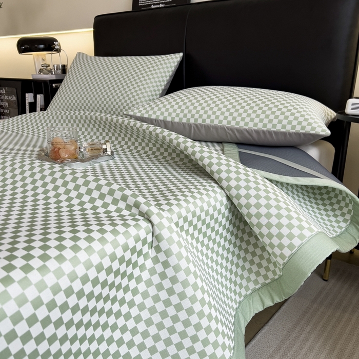 91家纺网 家纺一手货源 找家纺 慕尚家纺 2025春夏新款凉感冰丝提花凉席三件套 提花席 棋盘格绿