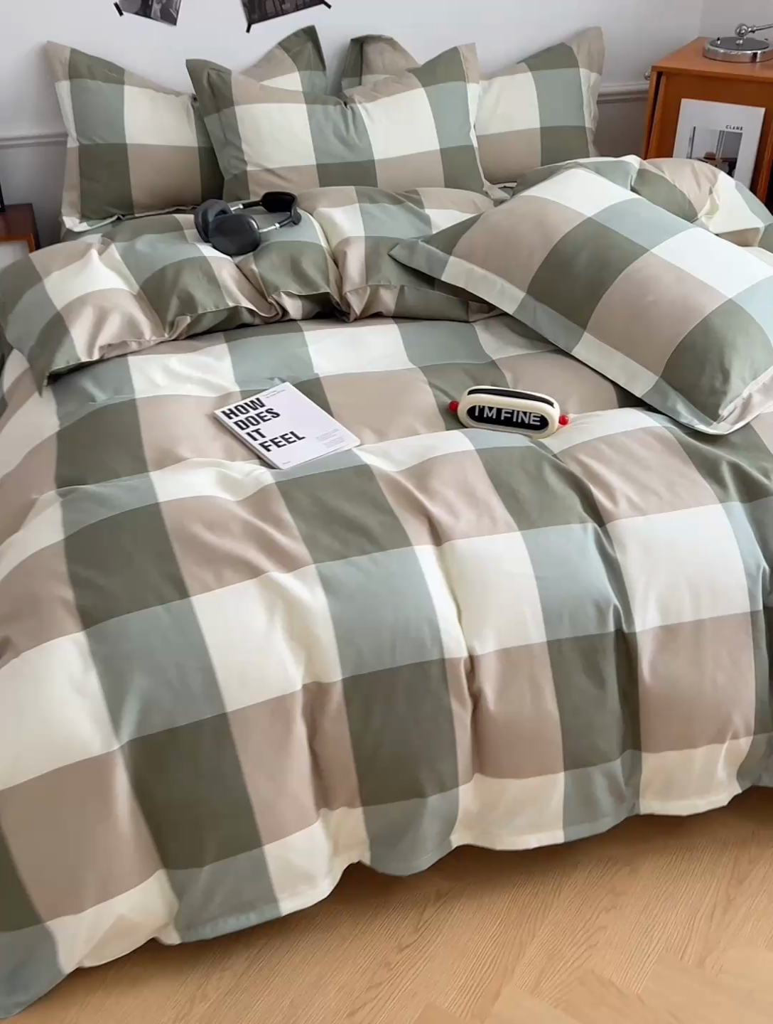 91家纺网 家纺一手货源 找家纺 罗菲尼酒店用品 2025新款磨毛亲肤飞边款四件套 简约绿格