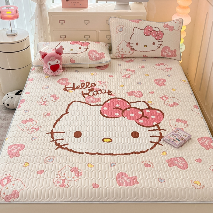 91家纺网 家纺一手货源 找家纺 金爱家 2025新款三丽鸥乳胶凉席大版床笠款 床笠款凉席-美美kt