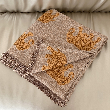 91家纺网 家纺一手货源 找家纺 （总）麻依 2025新款全棉纱布披肩浴巾旅行毯