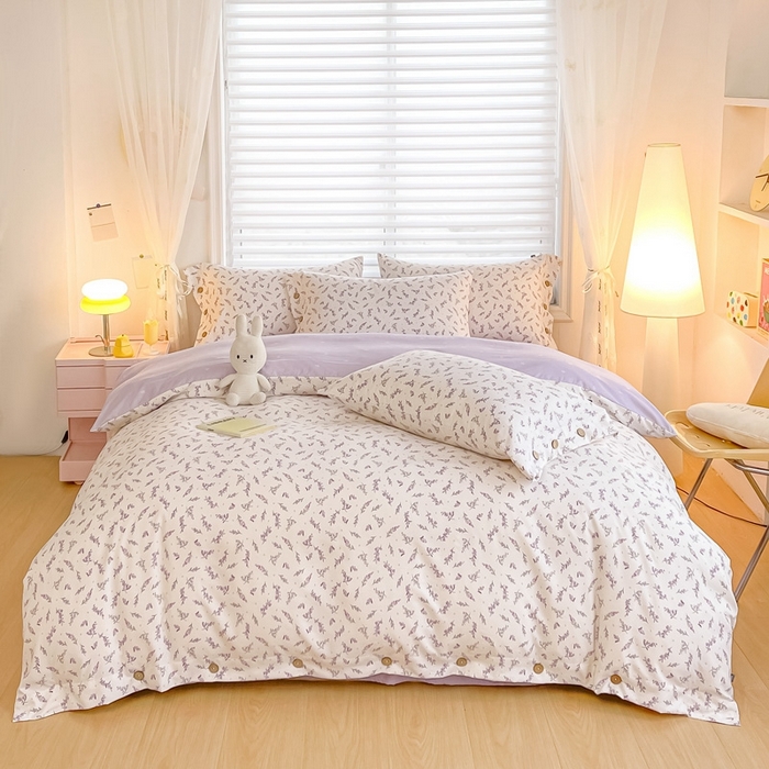 91家纺网 家纺一手货源 找家纺 星窝家纺 2025新款纽扣款水洗棉印花四件套 茉婉紫