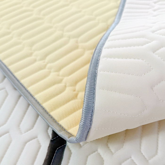 91家纺网 家纺一手货源 找家纺 希廷顿 2025新款大版印花乳胶凉席三件套 熊有成竹