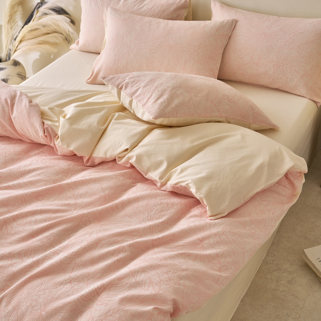 91家纺网 家纺一手货源 找家纺 金丝鸟2025新款全棉纯棉三层纱提花四件套 秋叶粉