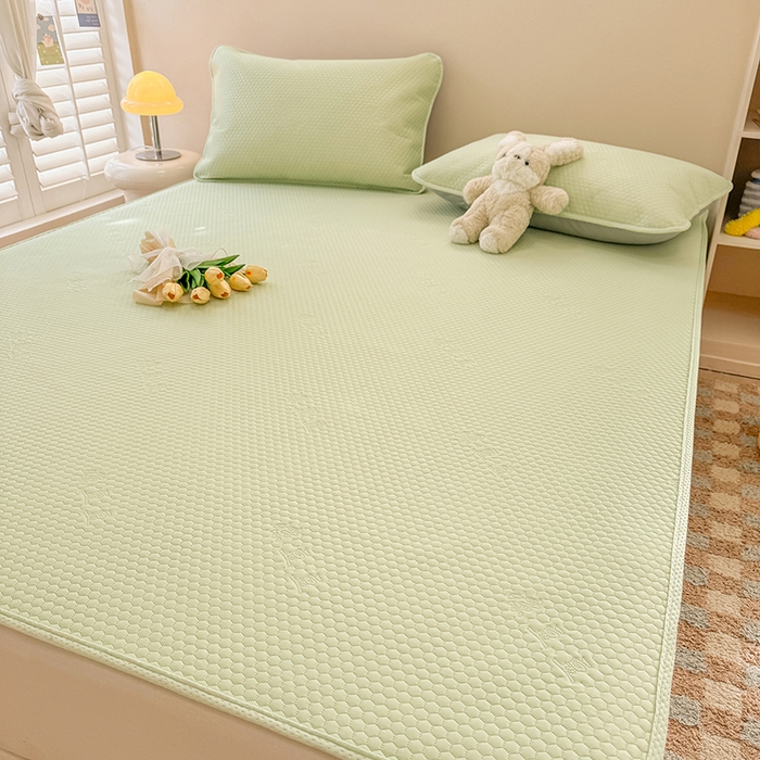 91家纺网 家纺一手货源 找家纺 （总）阿亮家居 2025新款凉席凉豆豆单包边可水席单凉席三件套冰豆豆席