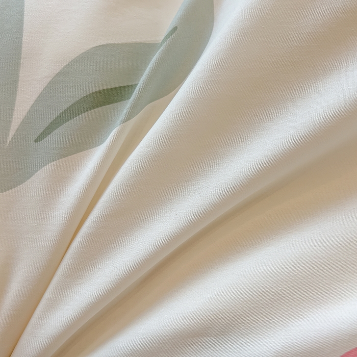 91家纺网 家纺一手货源 找家纺 拾物记 2025新款A类无荧光全喷气全棉12868单枕套 花欣猫趣-粉