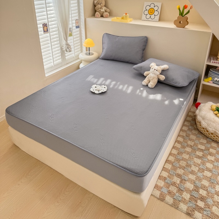 91家纺网 家纺一手货源 找家纺 阿亮家居 2025新款凉席凉豆豆单包边可水席单凉席三件套冰豆豆席 小米粒深海灰床笠款