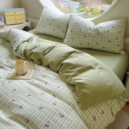 王朝国际 2025新款皱皱棉印花四件套 绿樱桃