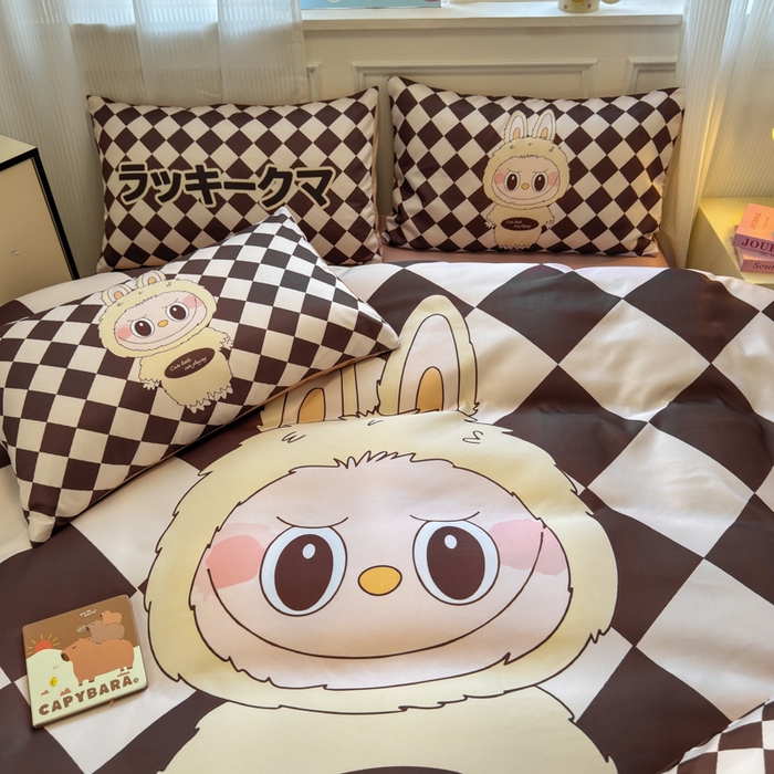 91家纺网 家纺一手货源 找家纺 摩卡（乐趣） 2025新款水洗真丝数码印花卡通兔系列四件套 菱形兔