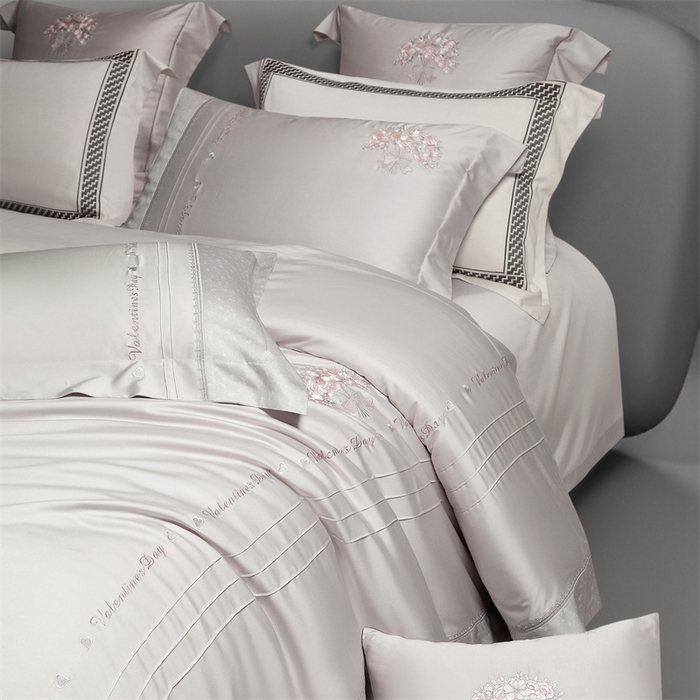 91家纺网 家纺一手货源 找家纺 高大尚婚庆馆 2025新款高端绣花四件套-艾莎 艾莎-绅士灰