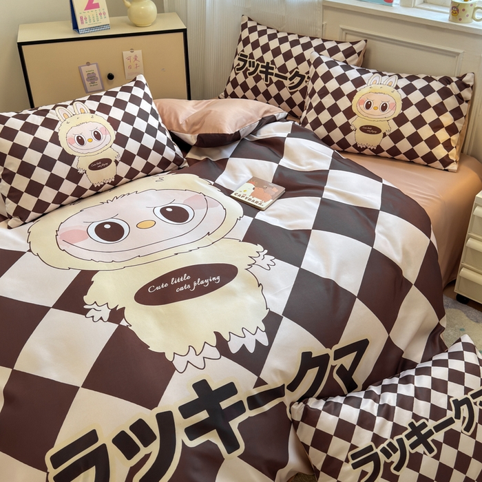 91家纺网 家纺一手货源 找家纺 摩卡（乐趣） 2025新款水洗真丝数码印花卡通兔系列四件套 菱形兔