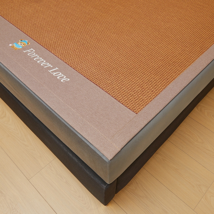 91家纺网 家纺一手货源 找家纺 琪琪阁 2026新款小熊宽边藤席 步步高