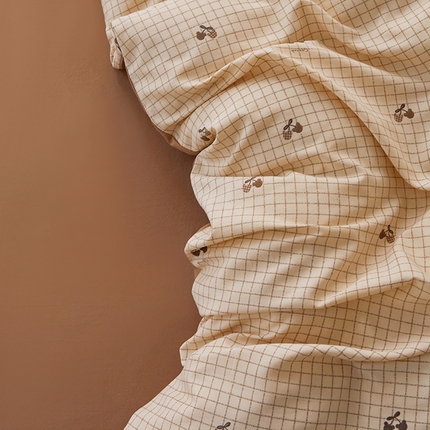 91家纺网 家纺一手货源 找家纺 梦庭帛美 2025新款舒适亲肤针织双层纱ab版四件套 巧克力