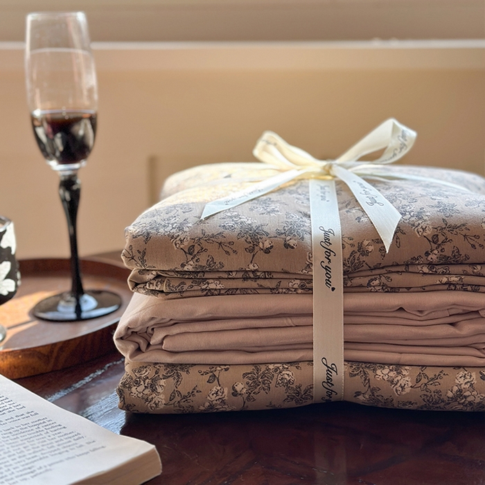 91家纺网 家纺一手货源 找家纺 吉象双层纱叠拍四件套 漫步花丛