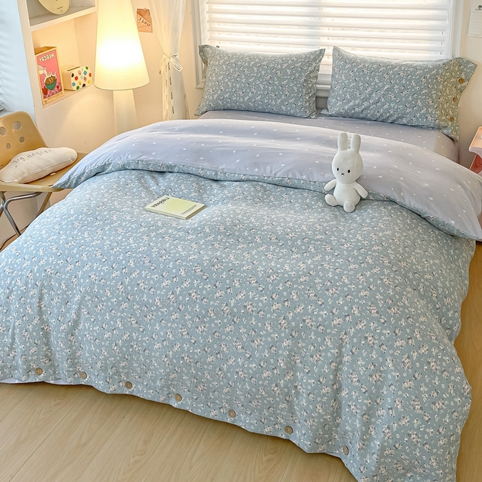 91家纺网 家纺一手货源 找家纺 星窝家纺 2025新款纽扣款水洗棉印花四件套 芊朵