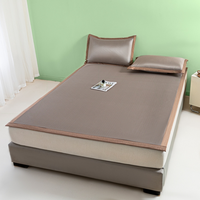 91家纺网 家纺一手货源 找家纺 阿亮家居 2025新款凉席碳光席冰丝席三件套 漫天星-咖