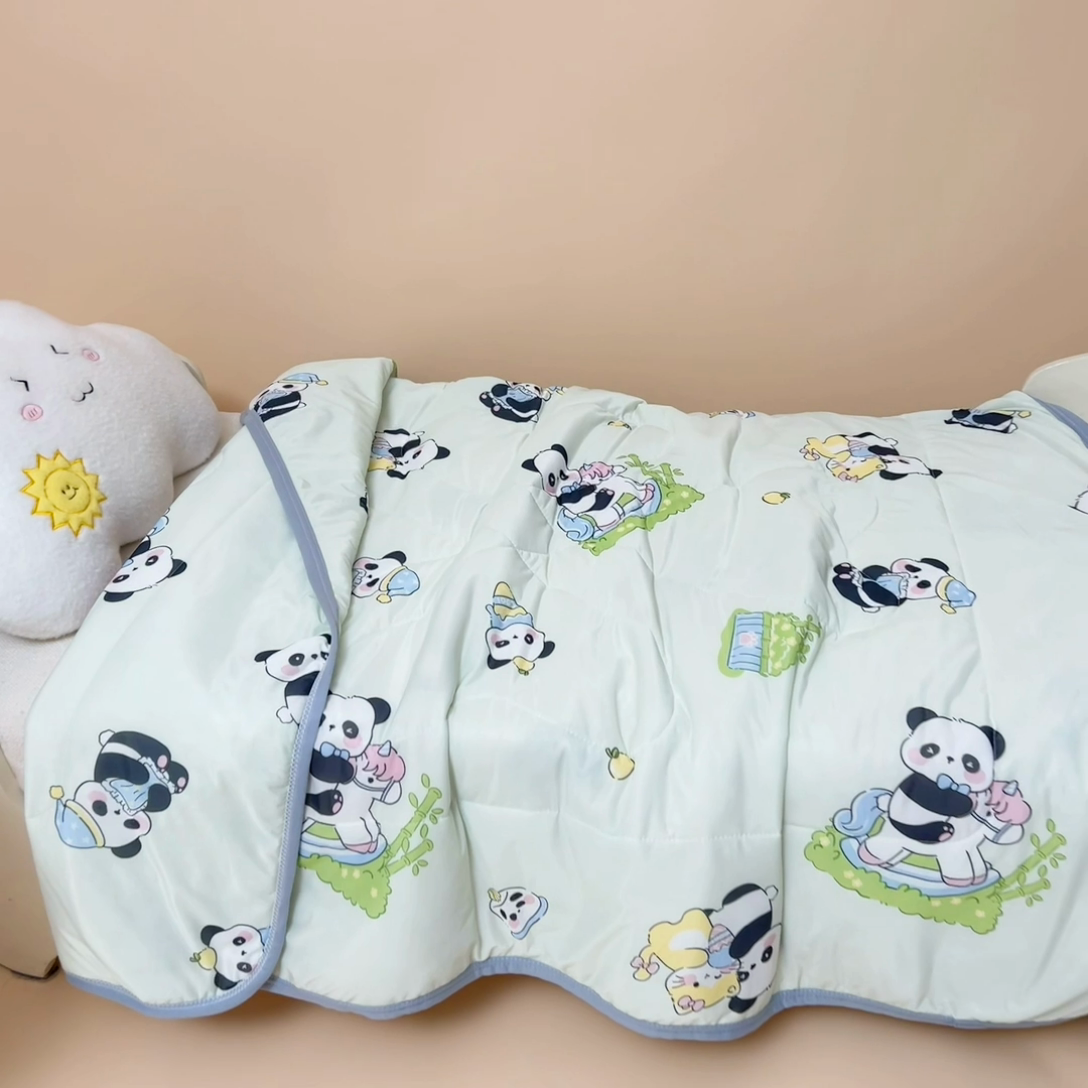 91家纺网 家纺一手货源 找家纺 鱼宝2025新款凉感丝夏被夏凉被空调被 花园熊猫